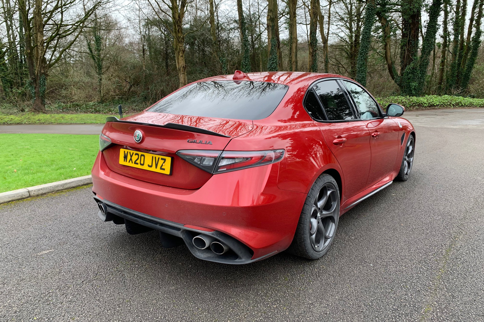 Alfa romeo giulia quadrifoglio 2.9 v6 bi-turbo